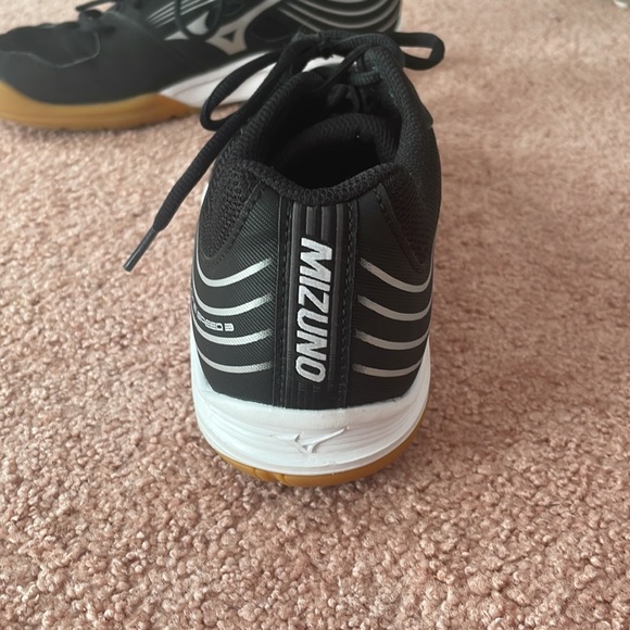 Mizuno Cyclone Speed 3 Volleyball Shoes - Picture 5 of 8